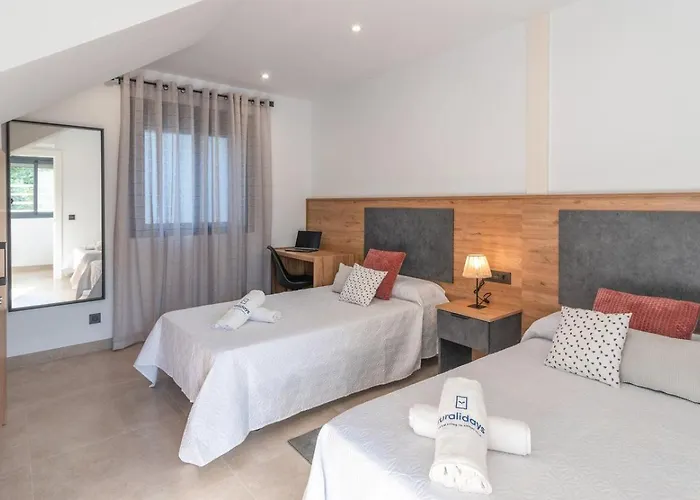 Almachares P.n By Ruralidays 펜션 네르하